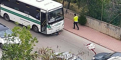 Özel Halk otobüsü motosikletli kişiye çarptı