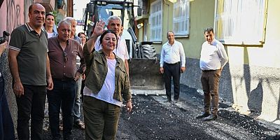 Seyhan Belediyesi'nden Mahallelere Kesintisiz Asfalt Hizmeti