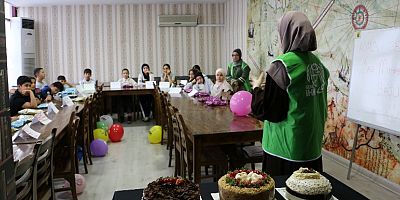  Yetimlerin Yüzünü Güldüren Başlangıç: Adana İHH Yaz Kursu Başladı! 